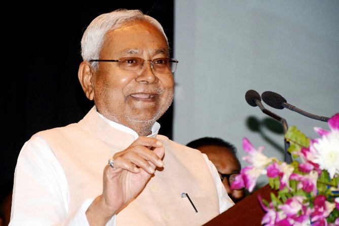 'Used to look out for girls visiting campus': Nitish reminisces about student days