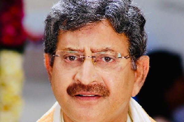 PM condoles death of Telugu actor Krishna