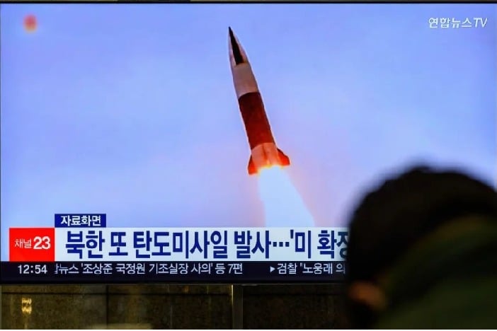North Korea missile had the range to reach US mainland Japan says