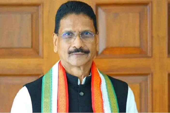 Congress removes Marri Shashidhar Reddy from party
