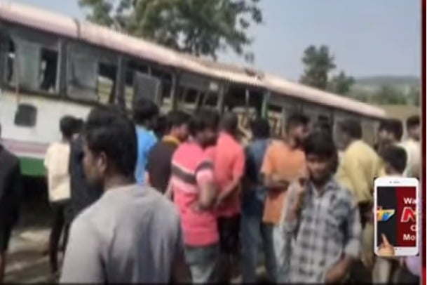 TSRTC bus met with accident in vikarabad