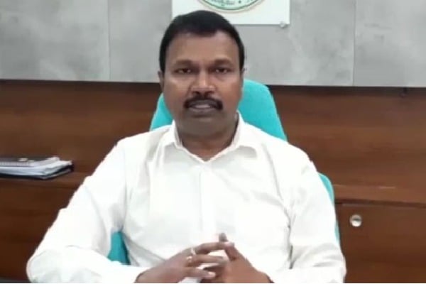 Will touch KCRs feet 100 times says Telangana Health Director Srinivas Rao