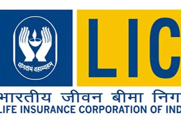 jobs in LIC with inter qualification 