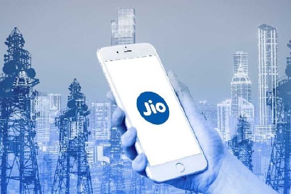 Jio users are unable to make calls send messages across India 