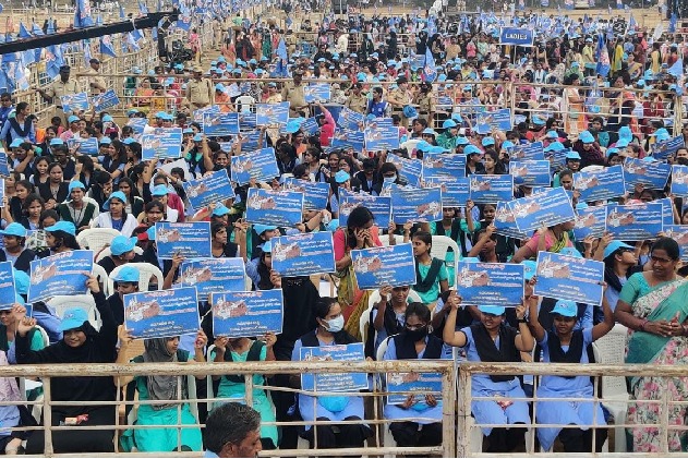 Thousands attend Kurnool meet in support of three Andhra capitals