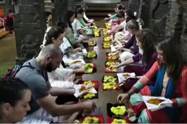 Brazil Devotees pre in sri kalahasteeswara temple