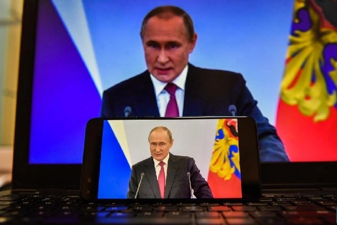 Threat of nuke war rising, says Putin