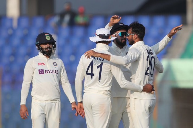 Team India on winning course against Bangladesh