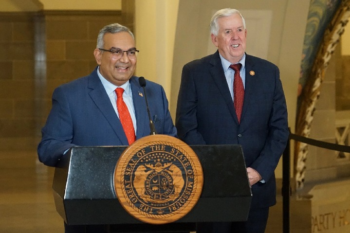 Indian-American Attorney named 1st non-white treasurer of Missouri