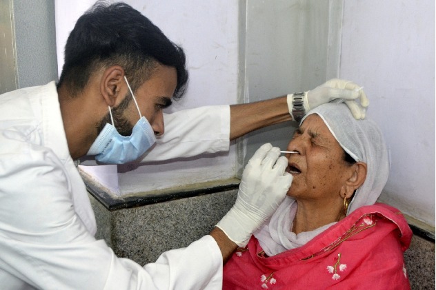 India reports 163 fresh Covid cases, 9 deaths