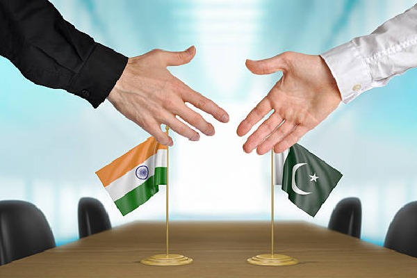 India and Pakistan handed over nuke installations lists