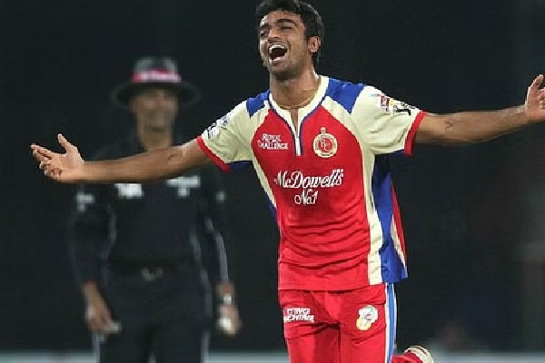  Jaydev Unadkat rocks Delhi with first over hattrick