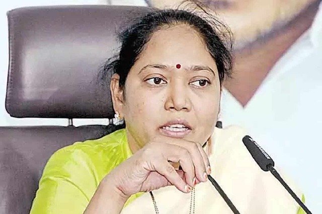 Sucharitha comments on leaving YSRCP
