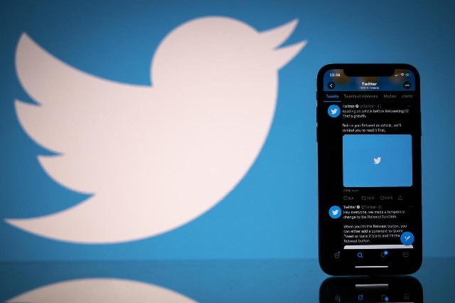 Email address of 200 million Twitter users leaked online