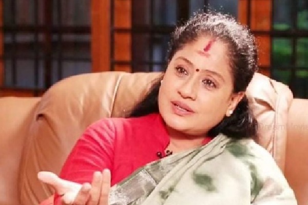 Vijayashanthi comments on those who are diverting her comments