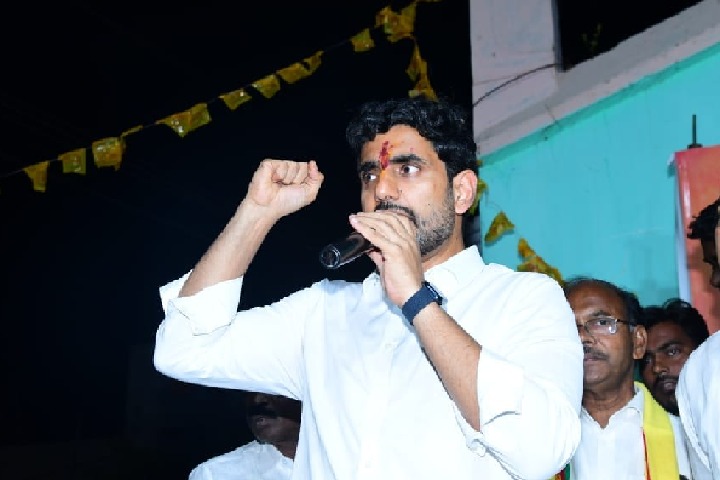 Lokesh condemns Police house arrests TDP leaders in the wake of Chalo Kavali