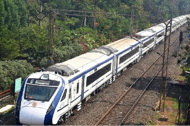  Vande Bharat Express ticket prices and stoppages and other important details