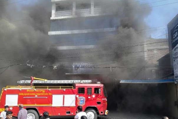 Massive fire Breaks out at deccan sports shop in secunderabad