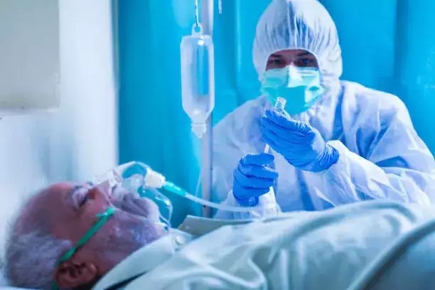 Covid patients at high death risk for at least 18 months from infection warn researchers