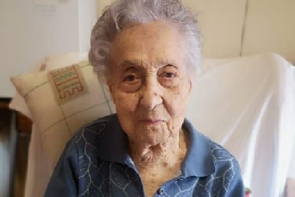 Woman becomes worlds oldest living person at 115 shares secrets of her long life