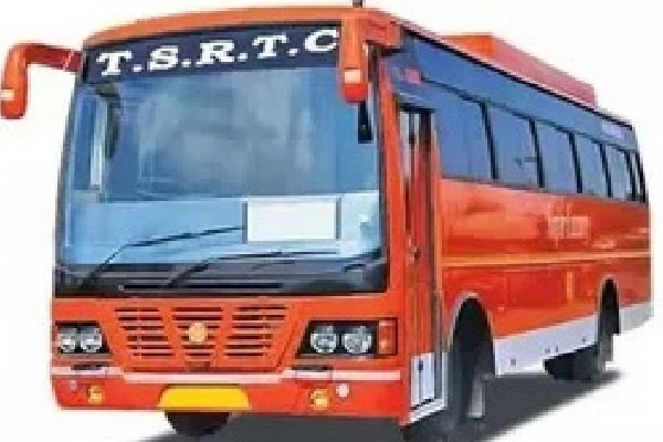 TS RTC records rs165 crores of revenue in sankranthi