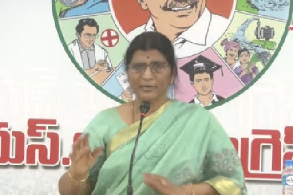 Lakshmi Parvathi political comments 