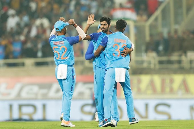 New Zealand set 177 runs target to Team India 