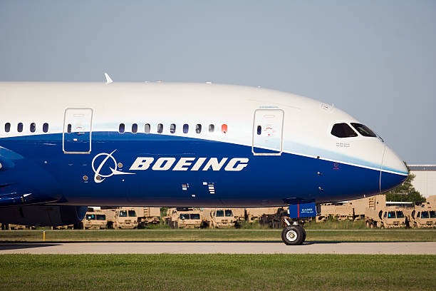 Boeing set to layoff thousands of employees 