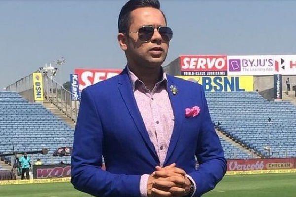 Akash Chopra dig at Pak fan for claiming Pak only could beat India in India