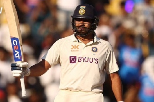 Rohit Sharma century takes India in to lead against Australia