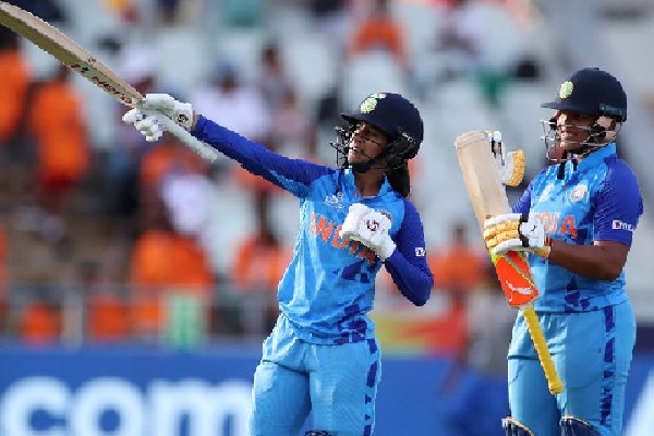 Team India women beat Pakistan in T20 World Cup 