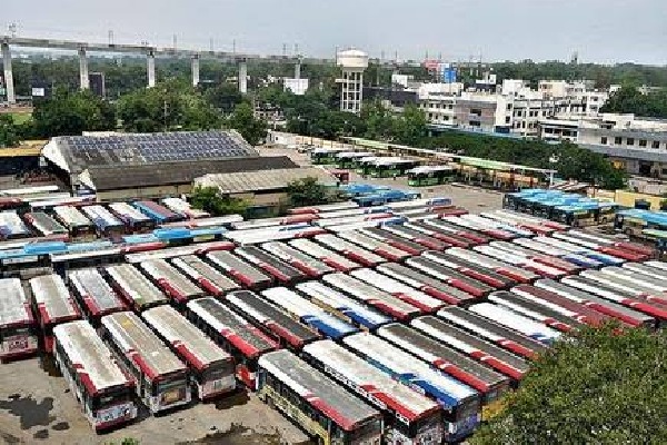 APSRTC organizes special buses in Maha Sivaratri festival 