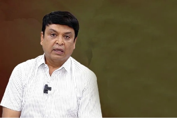 Actor Naresh Again Approached Police over Trolling against him