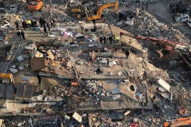 84000 buldings damaged in Turkey earthquake