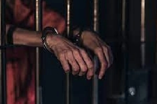 Wanted criminal arrested from Hyderabad