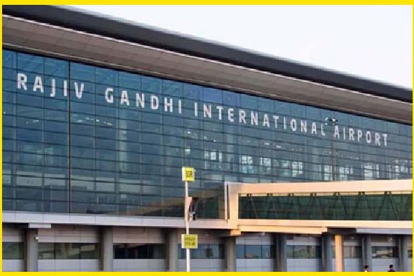 Roughly Rs 8 Crore worth Gold seized in Shamshabad Airport