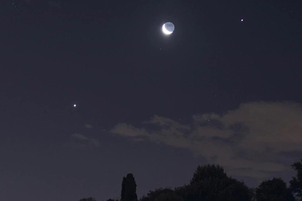 Moon Venus and Jupiter form the perfect trifecta in skies across the world