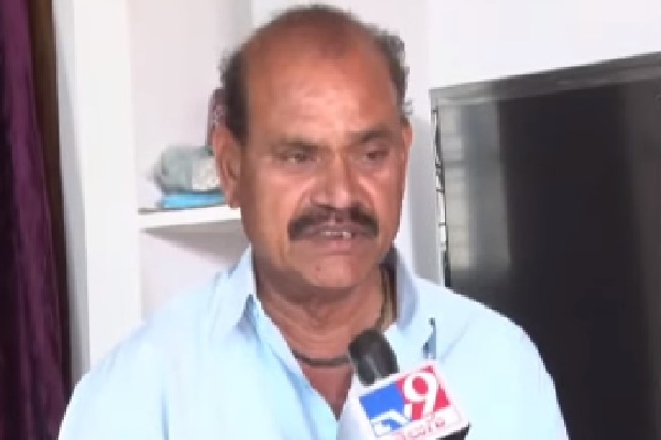 Hari father responce on naveen murder