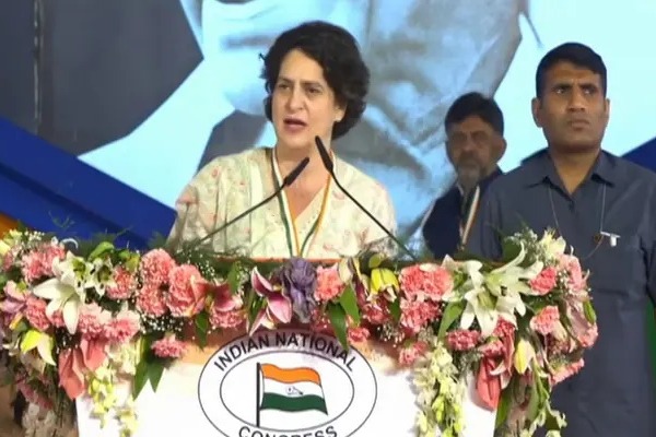 congress workers have courage to fight bjp priyanka gandhi at party plenary