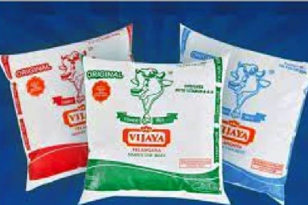 Vijaya Milk brand hikes its half litre milk packet rate in AP