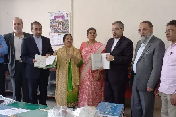 Iranian Ambassador reviews conservation of Persian records at Telangana Archives