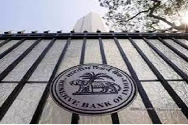 why RBI is closely watching top 20 conglomerates with largest borrowings from banks