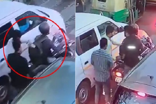 Robbers Steal 40 Lakh From Bikers Bag At Delhi Traffic Signal