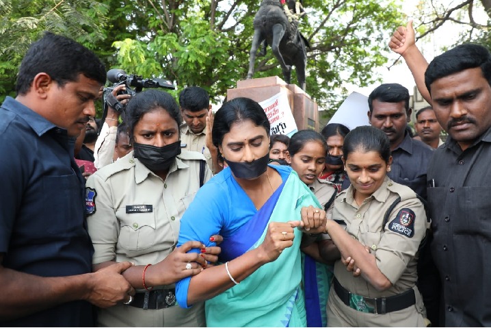 YS Sharmila detained in Hyderabad during protest on women's day