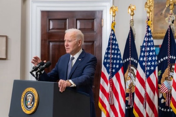 biden leaves press meet and walking out has gone viral