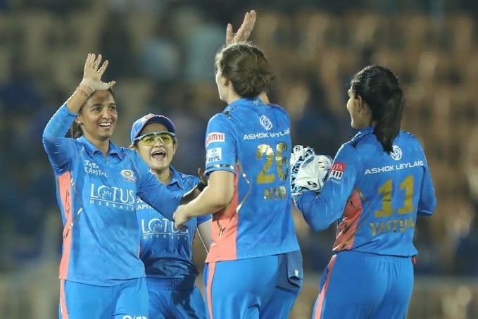 Mumbai Indians women registers fifth win in a row 