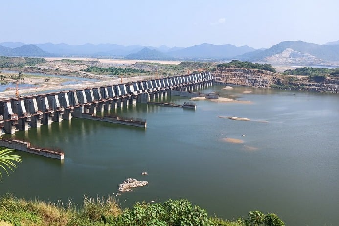 Center submits Polavaram project report in parliament 
