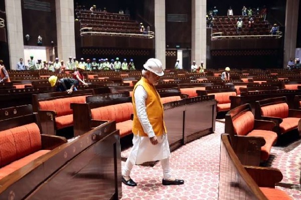 Modi visits new parliament