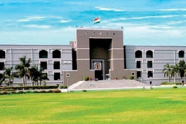PM Modi's degrees: Gujarat HC decides against disclosure; imposes fine on Kejriwal