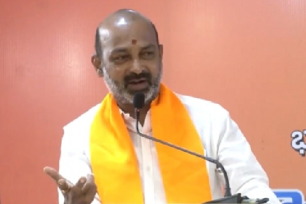 Telangana BJP chief released from jail, hits out at KCR